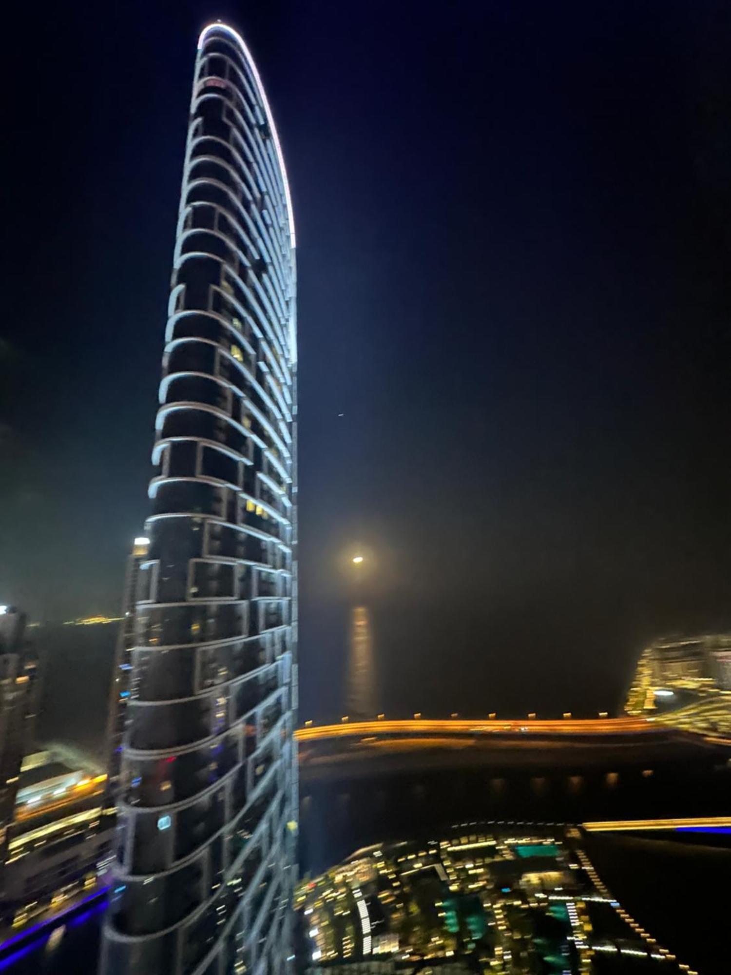 Stunning 5* 4Br-Oceanfront-Apartment Dubai Room photo